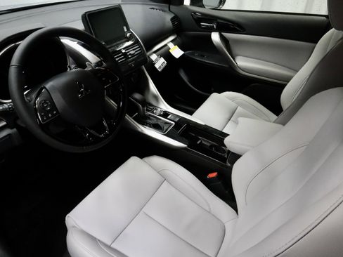 New 2026 Mitsubishi Eclipse Cross SEL image 18