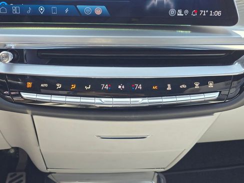 Used 2023 Cadillac Lyriq 2WD image 30
