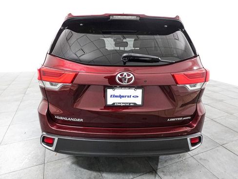 Used 2018 Toyota Highlander Limited Platinum w/ Carpet Mat Package (TMS) image 5
