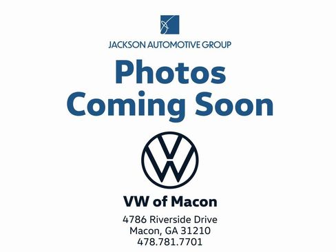 Used 2022 Volkswagen Tiguan SE image 1