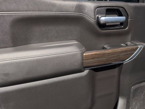 Used 2020 Chevrolet Silverado 1500 LT Trail Boss w/ Bed Protection Package AWD/4WD image 34