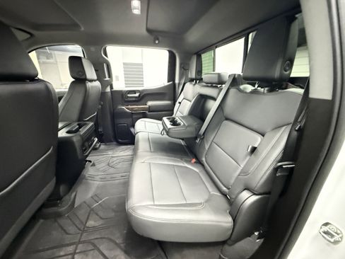 Used 2021 Chevrolet Silverado 1500 RST w/ Z71 Off-Road Package image 21