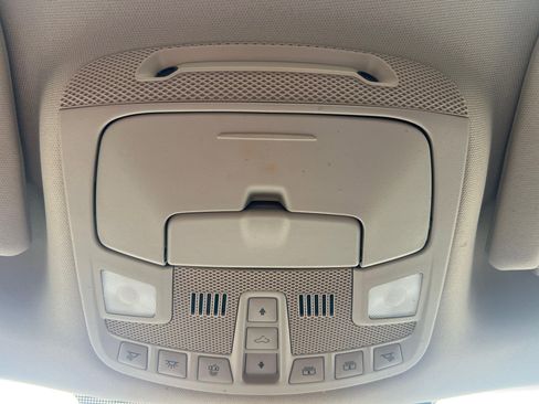 Used 2019 Ford Expedition Platinum image 21