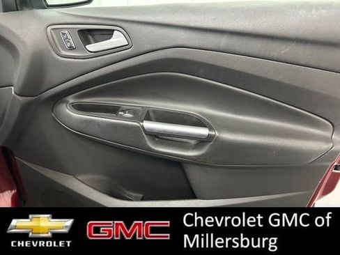 Used 2013 Ford Escape SE image 24