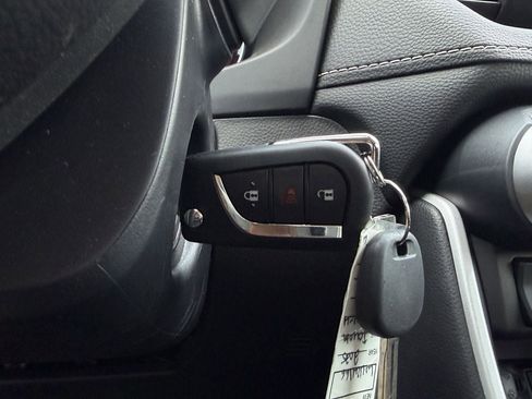 Used 2025 Toyota RAV4 LE FWD image 19