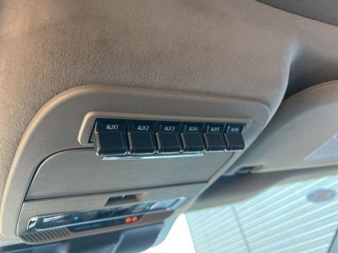 Used 2026 Ford F450 Platinum w/ Platinum Plus Package image 30