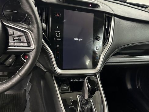 Used 2023 Subaru Outback Limited image 17