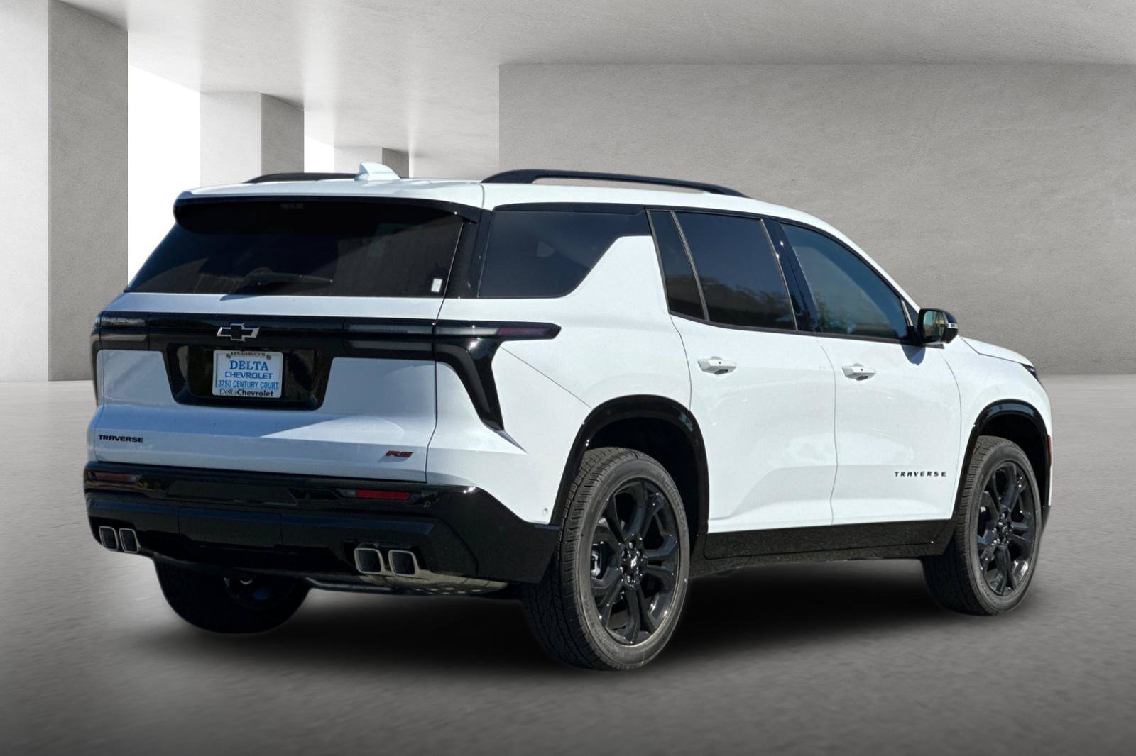 New 2027 Chevrolet Traverse RS FWD image 4