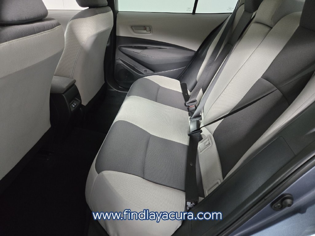 Used 2025 Toyota Corolla LE FWD image 14