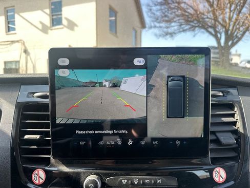 Used 2023 Ford Transit 350 XLT image 46