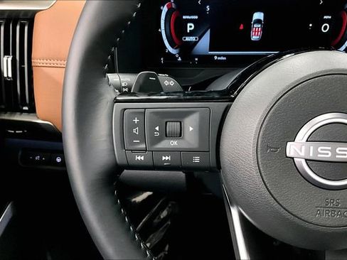 New 2025 Nissan Pathfinder Platinum w/ Lighting Package (N93) image 23