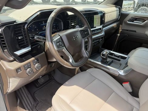 Used 2024 Chevrolet Silverado 1500 RST w/ Convenience Package II AWD/4WD image 11