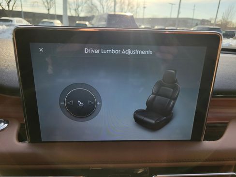 Certified 2024 Lincoln Aviator Reserve w/ Elements Package Plus image 28