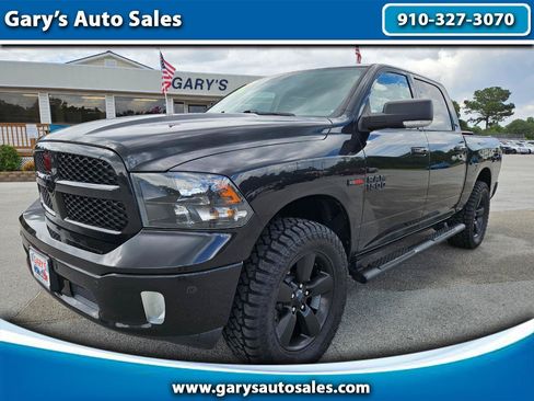 Used 2018 RAM 1500 Big Horn AWD/4WD image 1