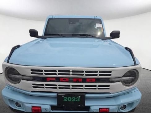 Used 2023 Ford Bronco Heritage Edition AWD/4WD image 2