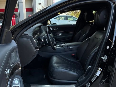 Used 2016 Mercedes-Benz S 550 Sedan image 11