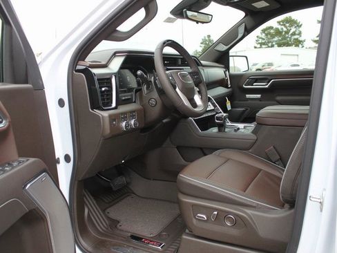New 2026 GMC Sierra 1500 Denali image 12