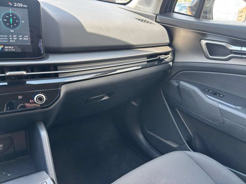 Used 2026 Kia Sportage LX FWD image 34