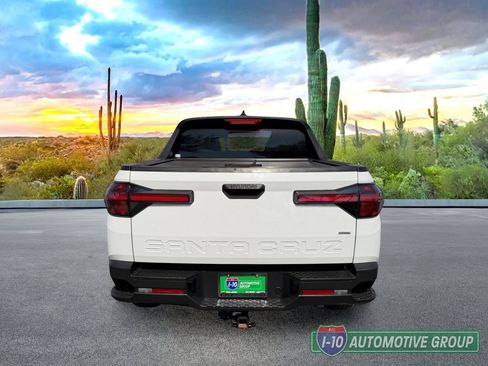 Used 2022 Hyundai Santa Cruz SEL w/ Activity Package AWD/4WD image 8