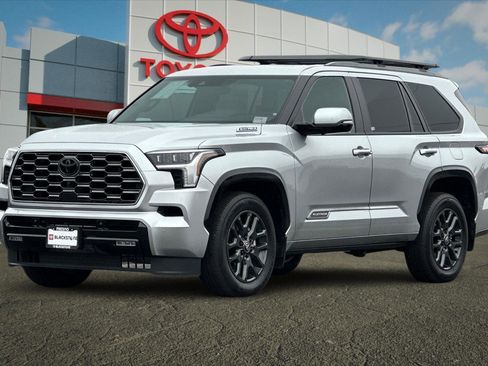 Certified 2026 Toyota Sequoia Platinum image 7