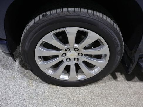 Used 2020 Chevrolet Silverado 1500 High Country w/ Trailer Camera Package image 10