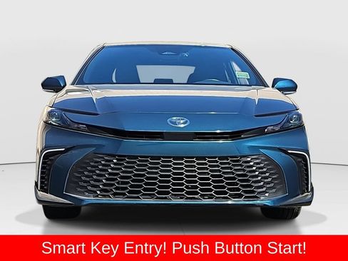 Certified 2025 Toyota Camry SE w/ Convenience Package FWD image 2