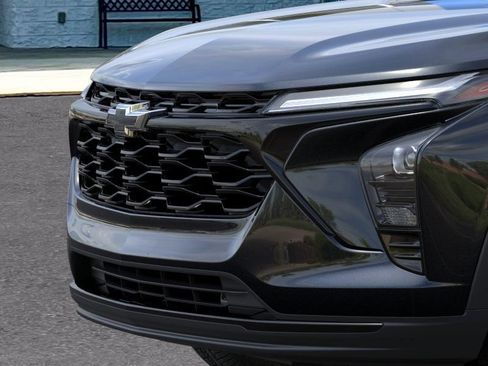 New 2026 Chevrolet Trax LT w/ Driver Confidence Package FWD image 34