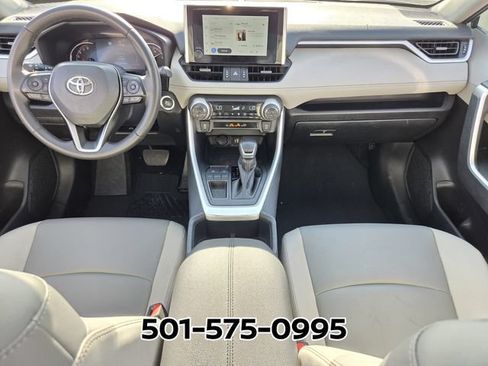 Used 2025 Toyota RAV4 XLE Premium FWD image 15