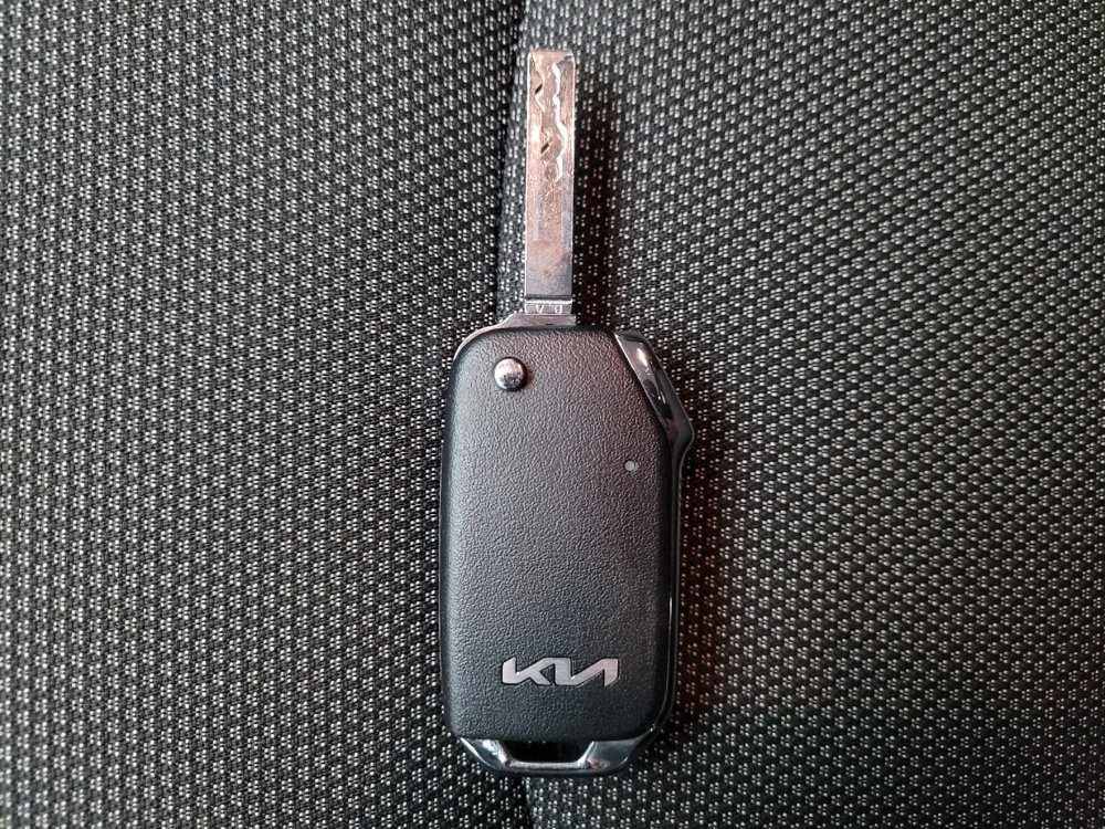 Used 2023 Kia Forte LXS w/ LXS Technology Package FWD image 32