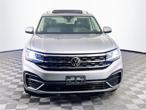 Used 2021 Volkswagen Atlas SEL R-Line image 3