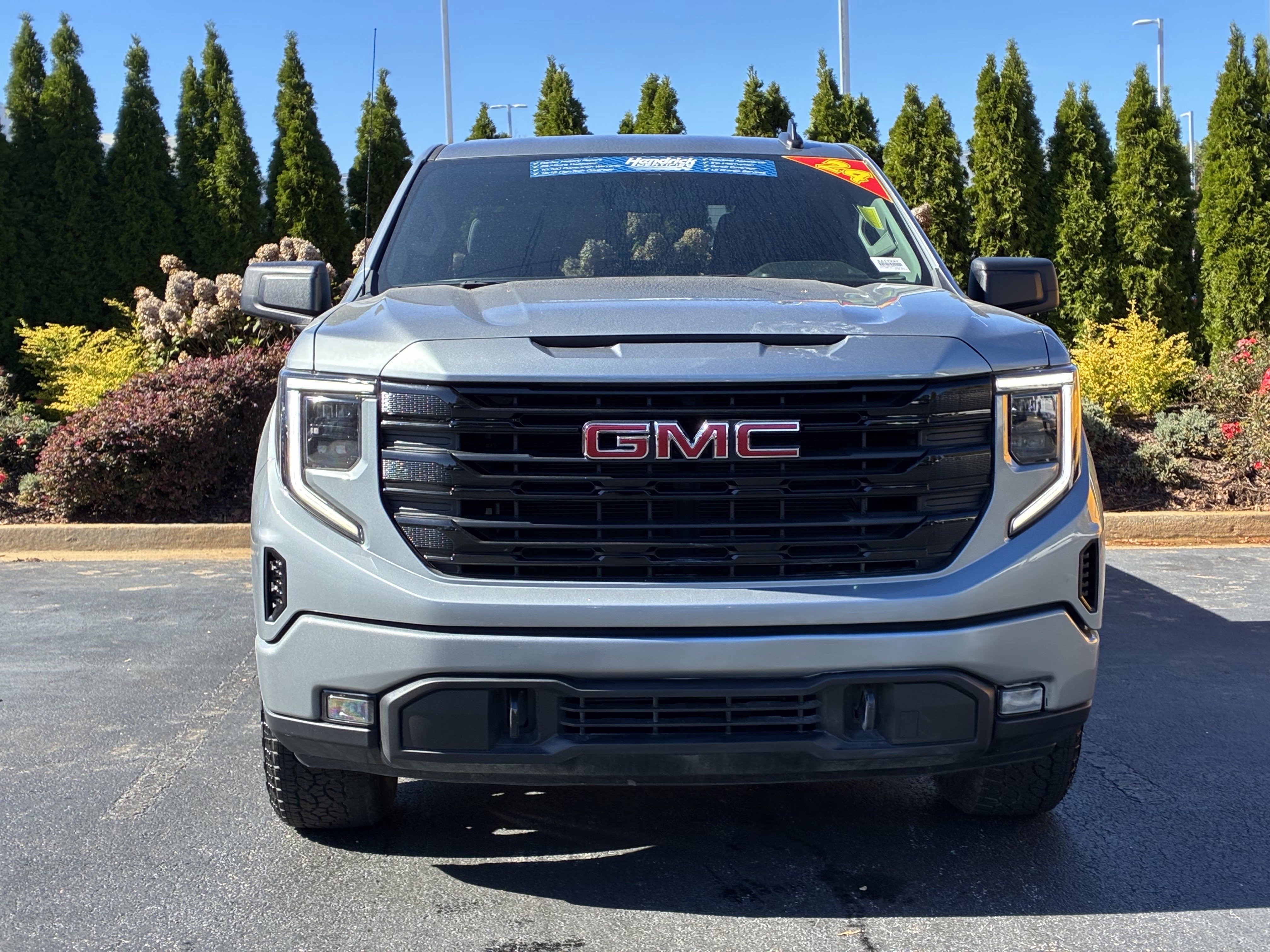 Used 2024 GMC Sierra 1500 Elevation AWD/4WD image 5