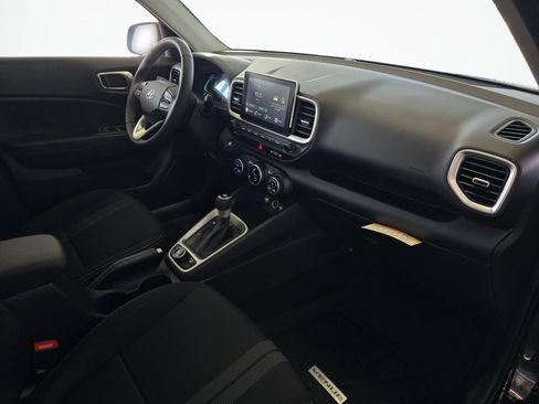 New 2026 Hyundai Venue SEL FWD image 43