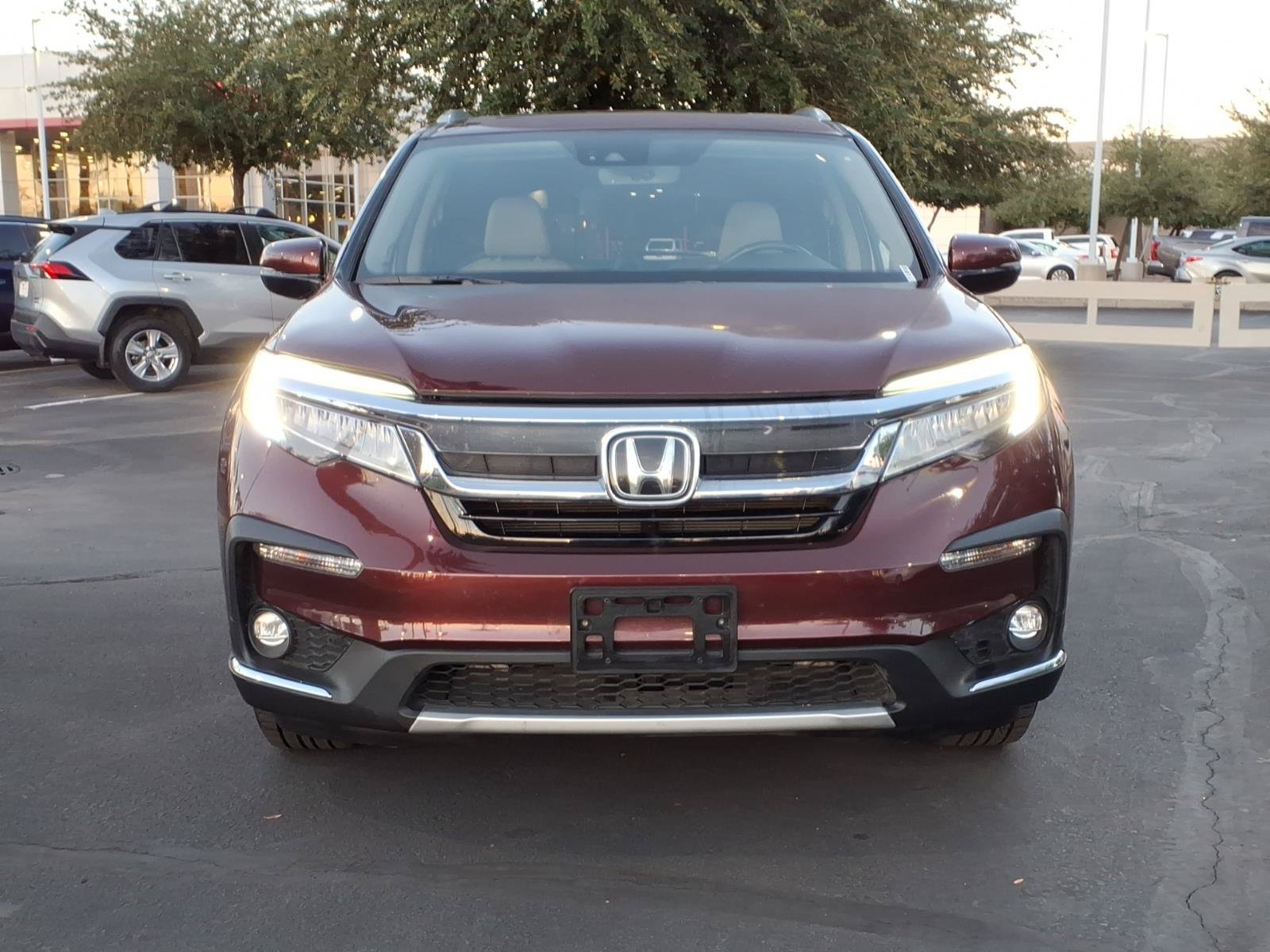 Used 2022 Honda Pilot Elite image 2