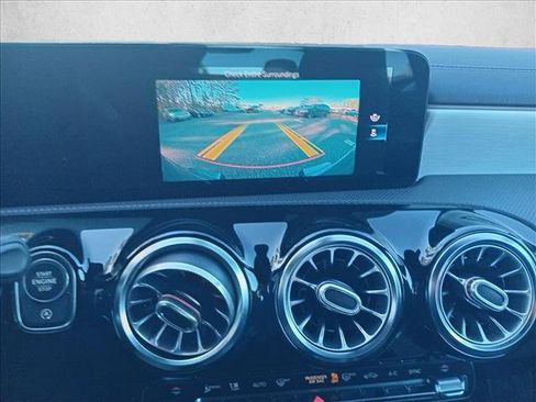 Used 2021 Mercedes-Benz CLA 250 image 22