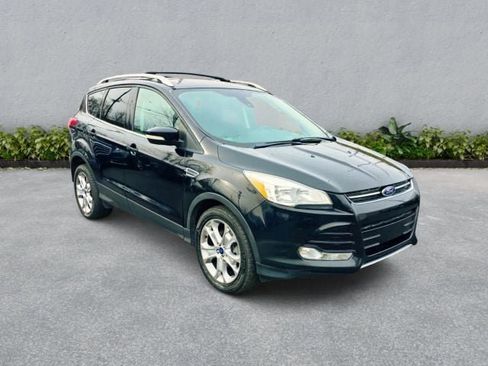 Used 2016 Ford Escape Titanium image 4