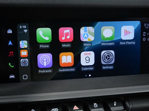 Certified 2022 Porsche 911 Carrera 4S image 13