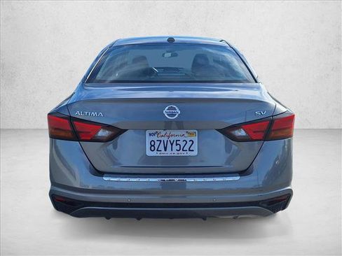 Used 2021 Nissan Altima 2.5 SV image 6