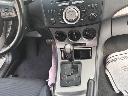 Used 2011 MAZDA MAZDA3 s Sport FWD image 7