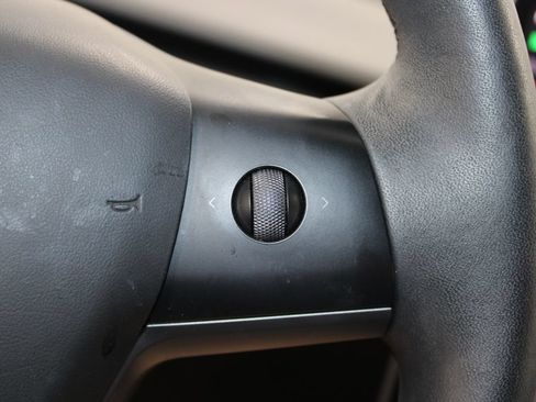 Used 2023 Tesla Model 3 Standard Range RWD image 22