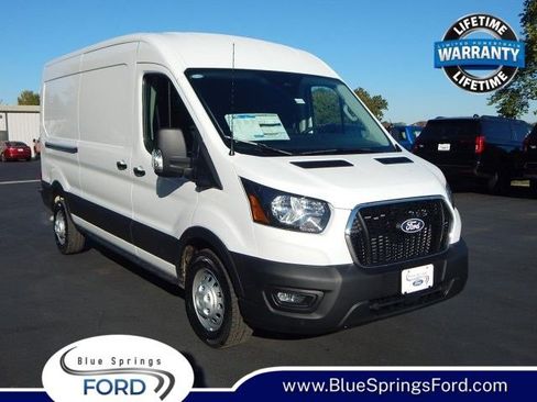 New 2026 Ford Transit 250 148 Medium Roof Extended AWD w/ Load Area Protection Package image 1