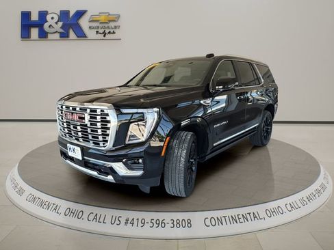 Used 2026 GMC Yukon Denali w/ Sun & Power Step Package AWD/4WD image 3