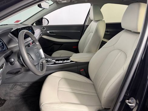 Used 2023 Hyundai Sonata Limited image 23