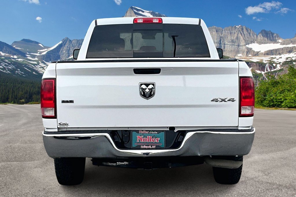 Used 2020 RAM 1500 Classic SLT AWD/4WD image 4