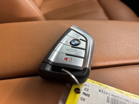 Used 2022 BMW X5 xDrive45e w/ M Sport Package image 47