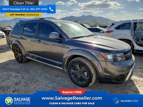 Used 2020 Dodge Journey Crossroad FWD image 5