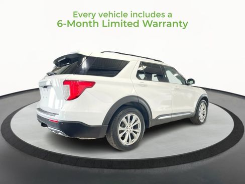 Used 2020 Ford Explorer XLT w/ Equipment Group 202A image 7