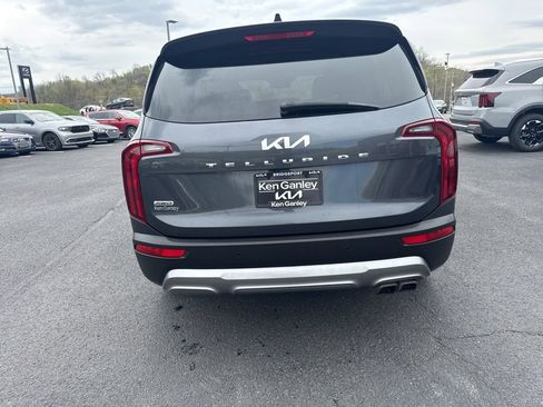 Used 2022 Kia Telluride S image 5