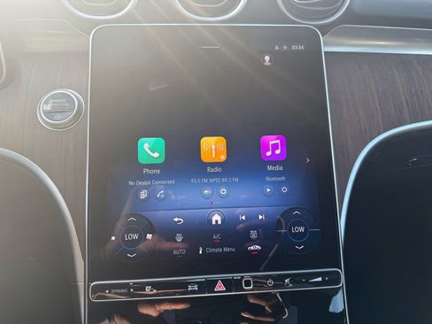 Used 2025 Mercedes-Benz C 300 Sedan image 29