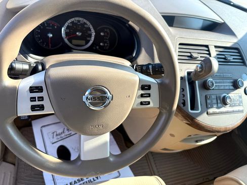 Used 2009 Nissan Quest S w/ Drivers Pkg image 18