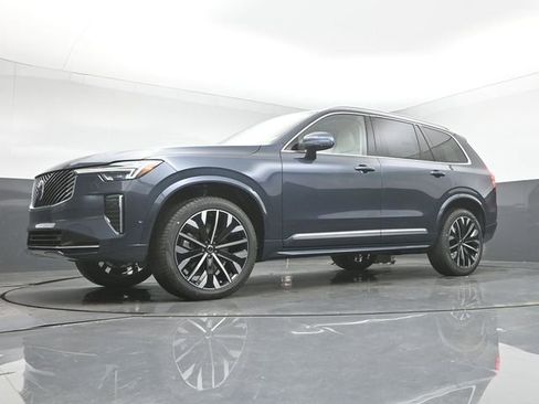 New 2026 Volvo XC90 B6 Ultra w/ Protection Package image 44